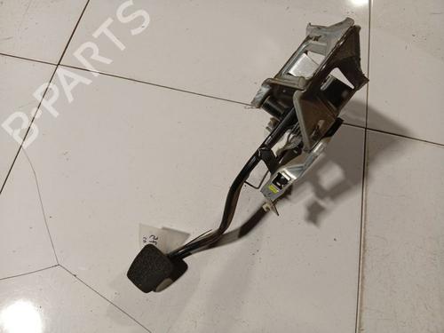 pedal-opel-astra-h-a04-2004-2005-2006-2007-2008-2009-2010-2011-2012-2013-2014-34907848 main image