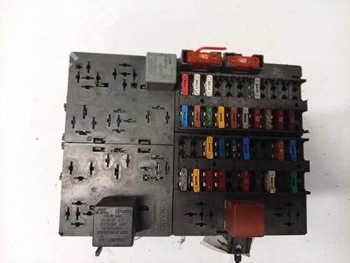 Fuse box OPEL MOVANO A Bus (X70) 2.5 D (JD) | BP32928019E1 - Image 4