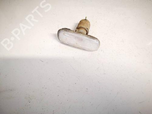 Pisca lateral direito Pisca lateral direito MITSUBISHI OUTLANDER II (CW_W) 2.0 DI-D (CW8W) (140 hp) 35197104 35197104