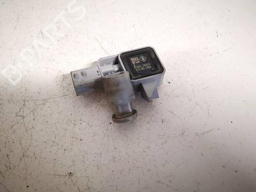 Used Electronic module Electronic module RENAULT MEGANE III Hatchback (BZ0/1_, B3_) 1.5 dCi (BZ0C) (90 hp) 32618998 32618998