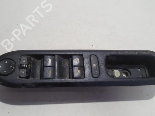 Used Switch Switch PEUGEOT 407 (6D_) 2.0 (6DRFNB, 6DRFNE) (136 hp) 33509596 33509596
