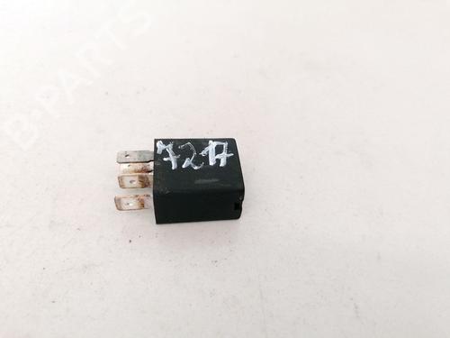 Used Electronic sensor Electronic sensor PLYMOUTH VOYAGER / GRAND VOYAGER 3.3 i (158 hp) 32882581 32882581