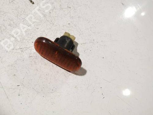 Used Right side indicator Right side indicator 37481046 37481046