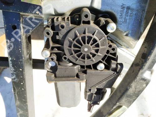 Used Left rear window motor Left rear window motor 35523371 35523371