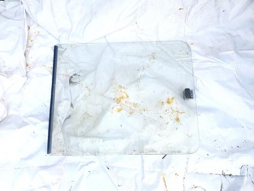 Used Front left quarter glass Front left quarter glass 35421951 35421951