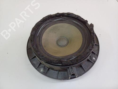 Used Speaker HYUNDAI i30 (FD) 1.6 CRDi (90 hp) 32560401