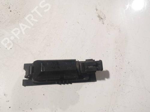 Nummerpladelys Nummerpladelys OPEL VECTRA C (Z02) 2.2 DTI 16V (F69) (125 hp) 34961730 34961730