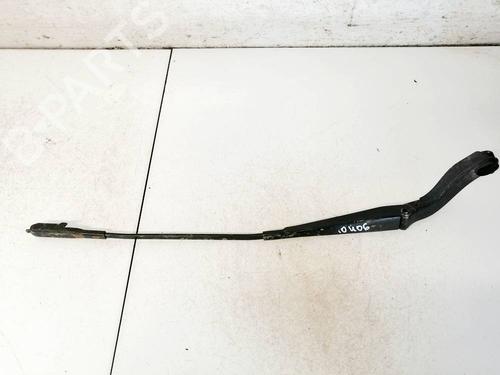 front-windshield-wiper-arm-mercedes-benz-a-class-w169-2004-2005-2006-2007-2008-2009-2010-2011-2012-32576389 main image