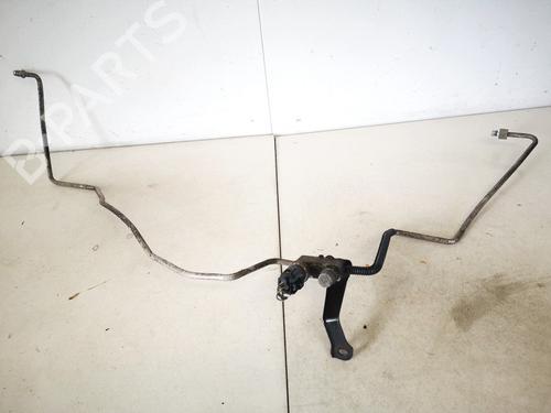 Used AC pipe AC pipe TOYOTA COROLLA Saloon (_E12_) 2.0 D-4D (CDE120_, CDE120R) (116 hp) 32900139 32900139