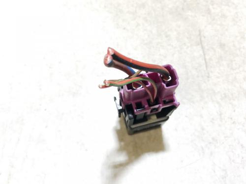 Electronic sensor AUDI 80 B4 Saloon (8C2) 2.0 E | BP33530623M84 - Image 2