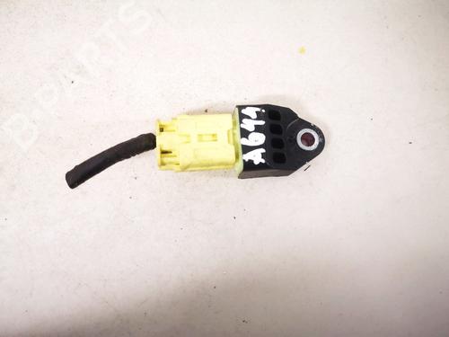 Used Electronic module Electronic module TOYOTA RAV 4 III (_A3_) 2.2 D 4WD (ALA30_, ALA30R) (136 hp) 33085576 33085576