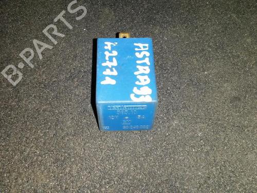 Used Electronic sensor Electronic sensor OPEL ASTRA F Hatchback (T92) 1.7 D (F08, M08, F68, M68) (60 hp) 33480163 33480163