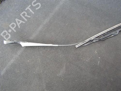 Used Front windshield wiper arm Front windshield wiper arm VW VENTO (1H2) 1.9 D (65 hp) 33486197 33486197