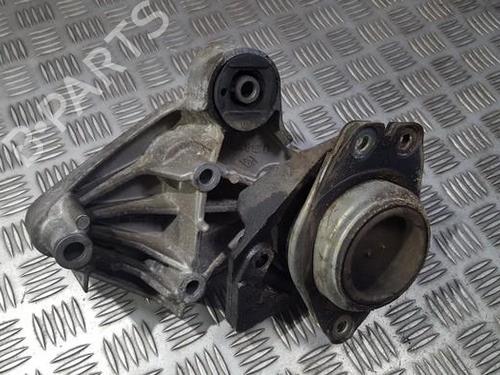 Used Engine mount Engine mount RENAULT LAGUNA II (BG0/1_) 1.9 dCi (BG1A, BG1W, BG0G) (110 hp) 33498556 33498556