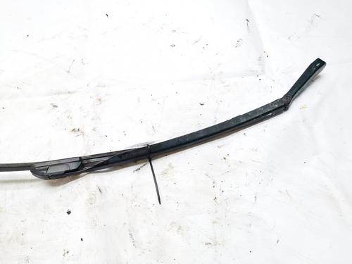 front-windshield-wiper-arm-alfa-romeo-147-937_-2000-2001-2002-2003-2004-2005-2006-2007-2008-2009-2010-33107630 main image