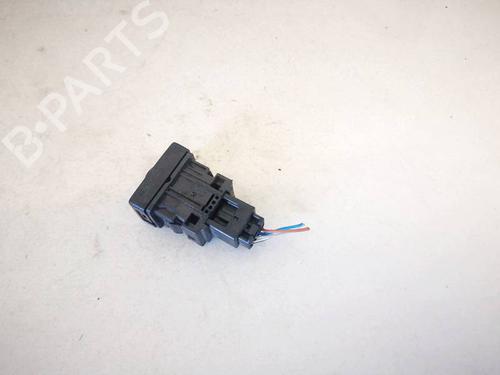 Switch TOYOTA PRIUS Liftback (_W2_) 1.5 Hybrid (NHW20_, NHW20R) | BP35247663I30 - Image 2