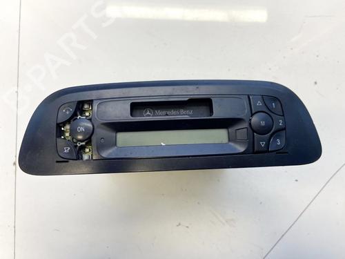 Used Radio Radio 35481099 35481099