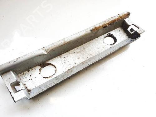 Højre sidekjole Højre sidekjole TOYOTA VERSO (_R2_) 2.0 D-4D (AUR20_, AUR20R) (126 hp) 36658883 36658883