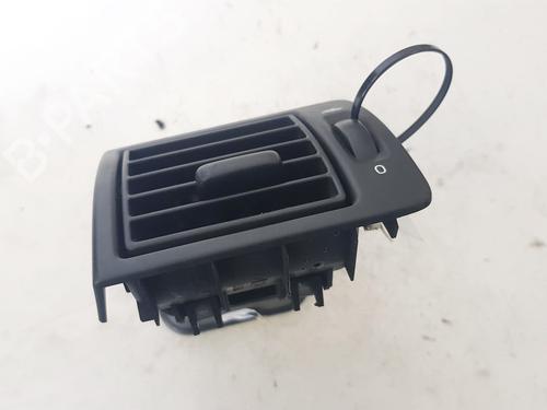 Used Air vent Air vent VOLVO V50 (545) 2.0 D (136 hp) 32878381 32878381