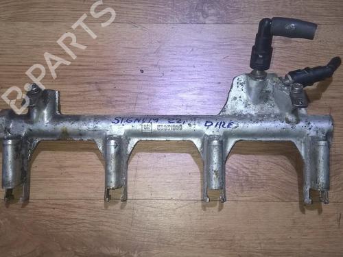 Used Injection rail Injection rail 35652361 35652361