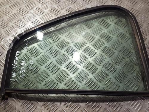 Panel rude bagtil venstre Panel rude bagtil venstre 35661254 35661254
