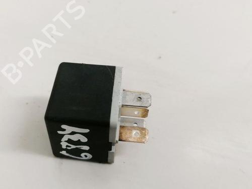Used Electronic sensor Electronic sensor CHRYSLER VOYAGER / GRAND VOYAGER III (GS_, NS_) 2.5 TD (116 hp) 33088059 33088059