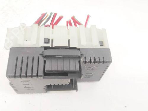Used Fuse box Fuse box VOLVO XC70 II (136) 2.4 D / D4 AWD (163 hp) 32957014 32957014