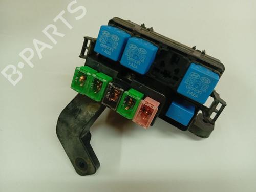 Used Fuse box Fuse box KIA SORENTO II (XM) 2.2 CRDi (197 hp) 33837756 33837756
