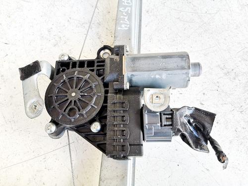 Used Right rear window motor Right rear window motor 35612182 35612182