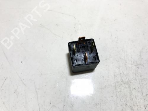 Electronic sensor HYUNDAI ELANTRA III (XD) 2.0 CRDi | BP33515178M84 - Image 2