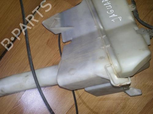 windscreen-washer-tank-porsche-cayenne-9pa-2002-2003-2004-2005-2006-2007-2008-2009-2010-35707625 main image