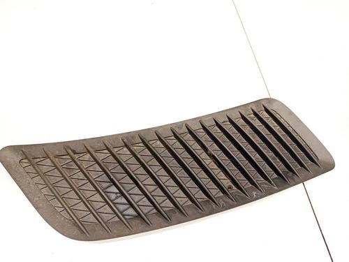 Used Grille Grille 39065232 39065232