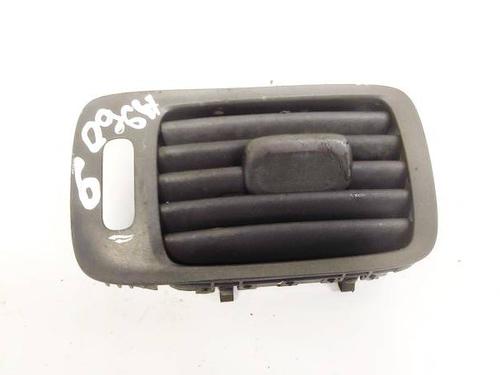Used Air vent Air vent VOLVO V70 I (875, 876) 2.5 TDI (140 hp) 32963531 32963531