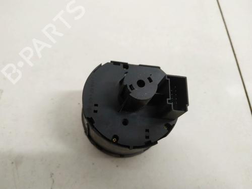 Switch VW GOLF V (1K1) 1.9 TDI | BP35562937I30 - Image 3