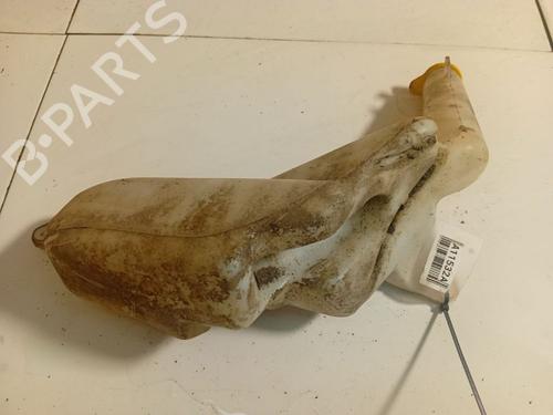 Used Windscreen washer tank Windscreen washer tank 37654762 37654762
