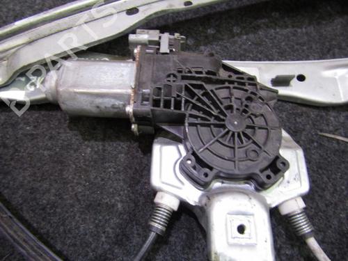 Used Right front window motor Right front window motor 35661749 35661749