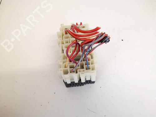 Fuse box VOLVO V60 I (155) 1.6 DRIVe | BP32591693E1 - Image 3