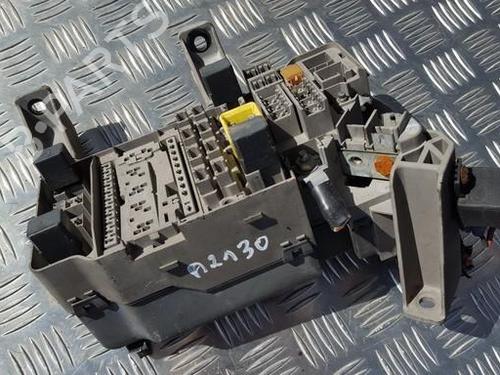 Used Fuse box Fuse box MITSUBISHI PAJERO III (V7_W, V6_W) 3.2 Di-D (V68W, V78W) (165 hp) 33493021 33493021