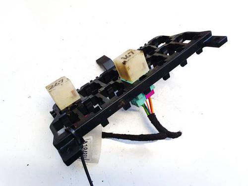 Fuse box AUDI A4 B5 (8D2) 1.9 TDI | BP32540021E1