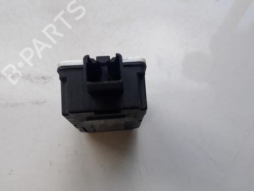 Electronic module VOLVO C30 (533) 2.0 D | BP33513116M83 - Image 2