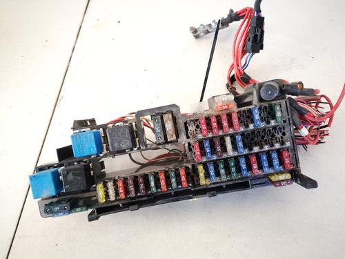 Used Fuse box Fuse box MERCEDES-BENZ A-CLASS (W168) A 140 (168.031, 168.131) (82 hp) 32898518 32898518