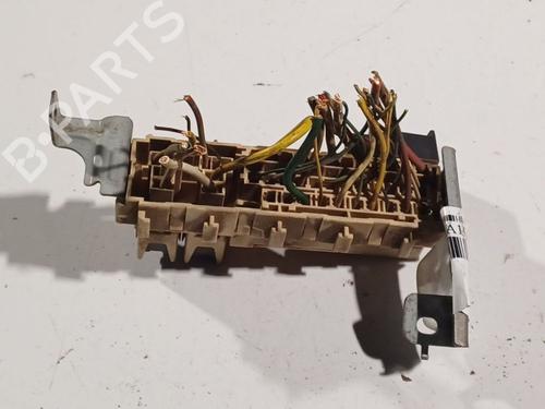 Used Fuse box Fuse box NISSAN MICRA III (K12) 1.5 dCi (65 hp) 32571347 32571347