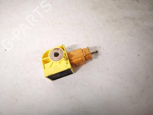 Used Electronic module FORD FIESTA V (JH_, JD_) 1.3 (69 hp) 32930075