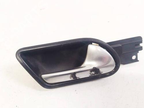 Used Front right interior door handle Front right interior door handle VW GOLF V (1K1) 1.4 FSI (90 hp) 35171718 35171718