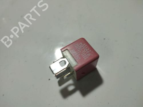 other-toyota-yaris-_p9_-2005-2006-2007-2008-2009-2010-2011-2012-2013-2014-32563027 main image