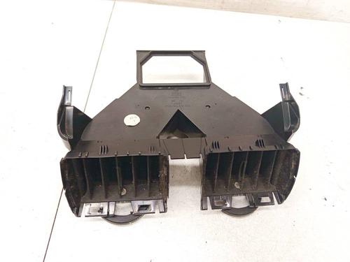 Used Air vent Air vent 37864231 37864231