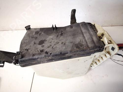 Used Fuse box Fuse box MERCEDES-BENZ E-CLASS (W212) E 220 BlueTEC 4-matic (212.011) (170 hp) 32937300 32937300