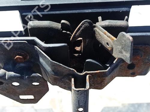 Fechadura do capot Fechadura do capot MAZDA 6 Hatchback (GG) 2.0 DI (GG14) (121 hp) 35618176 35618176
