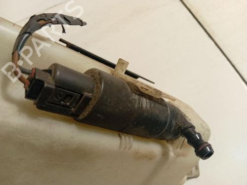 Used Washer pump Washer pump 37625875 37625875