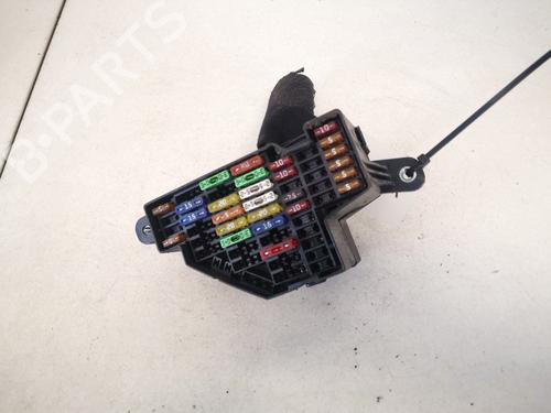 fuse-box-skoda-octavia-ii-1z3-2004-2005-2006-2007-2008-2009-2010-2011-2012-2013-32899689 main image